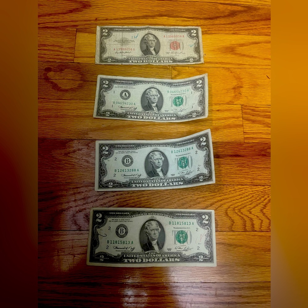 2$ Dollar Bill Collection
